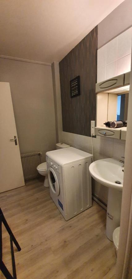 Appartement Rdc Centre Кабур Екстериор снимка
