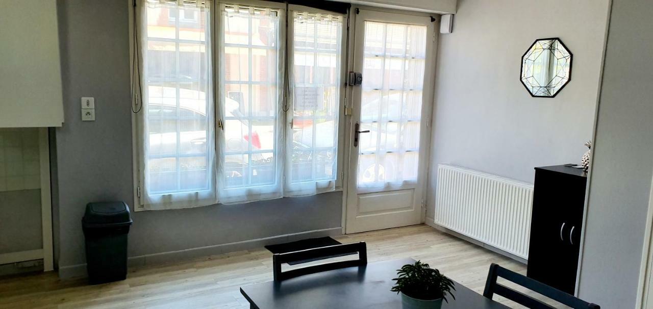 Appartement Rdc Centre Кабур Екстериор снимка